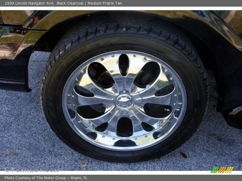 Black Clearcoat / Medium Prairie Tan 1999 Lincoln Navigator 4x4