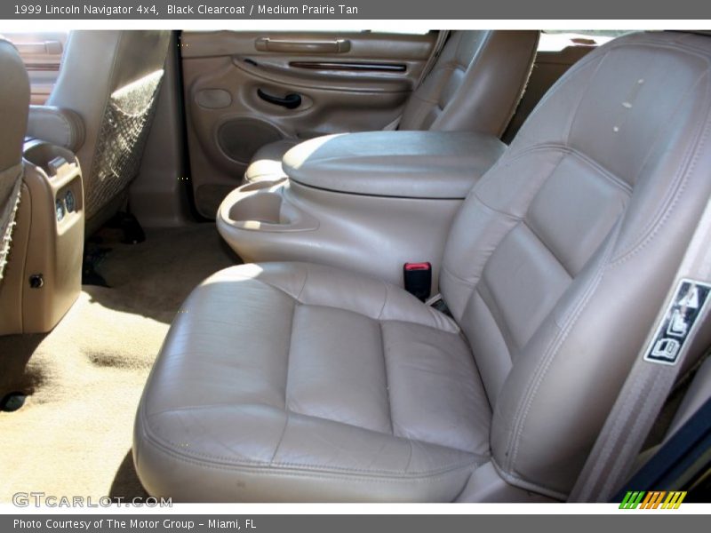 Black Clearcoat / Medium Prairie Tan 1999 Lincoln Navigator 4x4