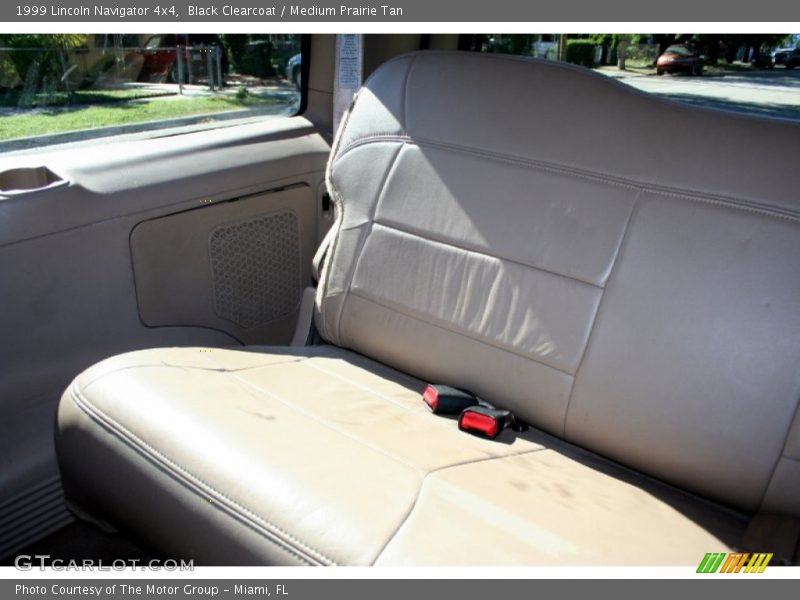 Black Clearcoat / Medium Prairie Tan 1999 Lincoln Navigator 4x4