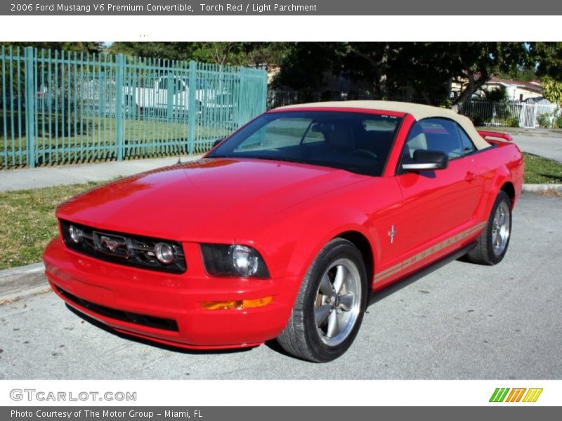 Front 3/4 View of 2006 Mustang V6 Premium Convertible