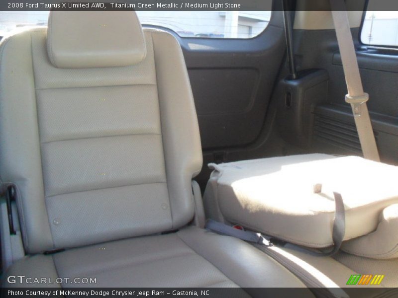 Titanium Green Metallic / Medium Light Stone 2008 Ford Taurus X Limited AWD