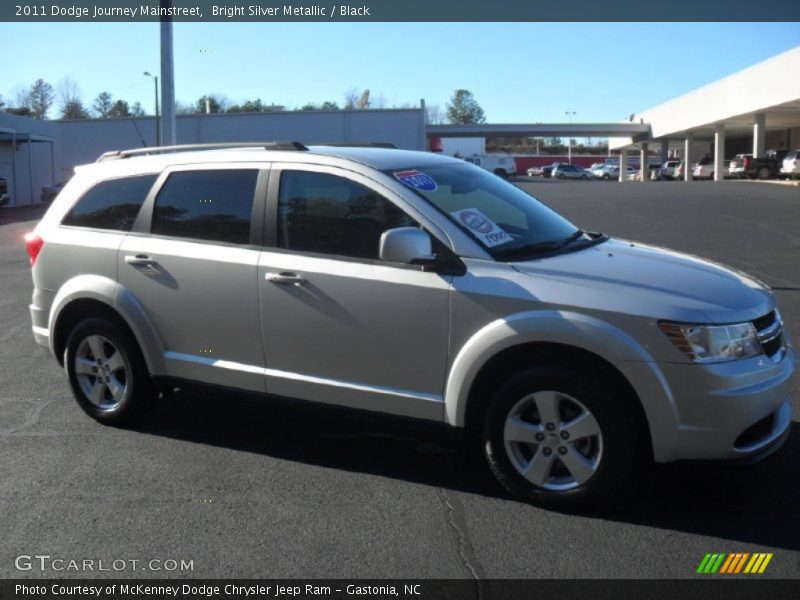 Bright Silver Metallic / Black 2011 Dodge Journey Mainstreet