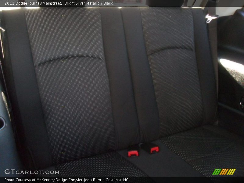 Bright Silver Metallic / Black 2011 Dodge Journey Mainstreet