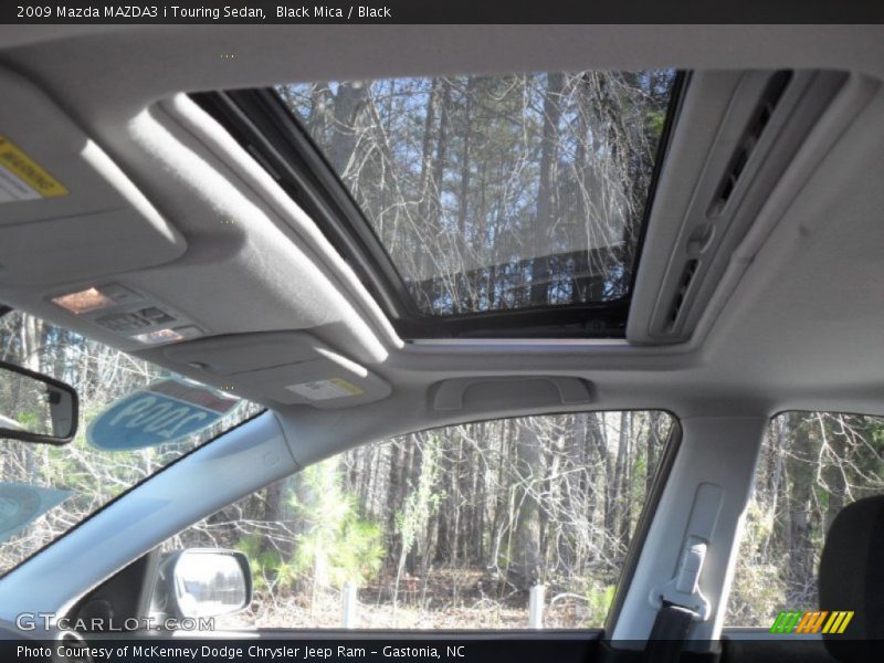 Black Mica / Black 2009 Mazda MAZDA3 i Touring Sedan