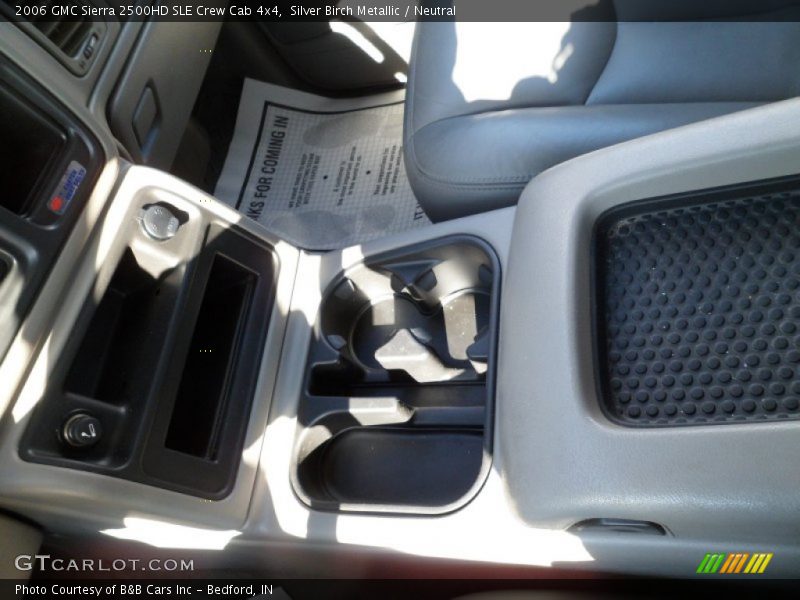 Silver Birch Metallic / Neutral 2006 GMC Sierra 2500HD SLE Crew Cab 4x4