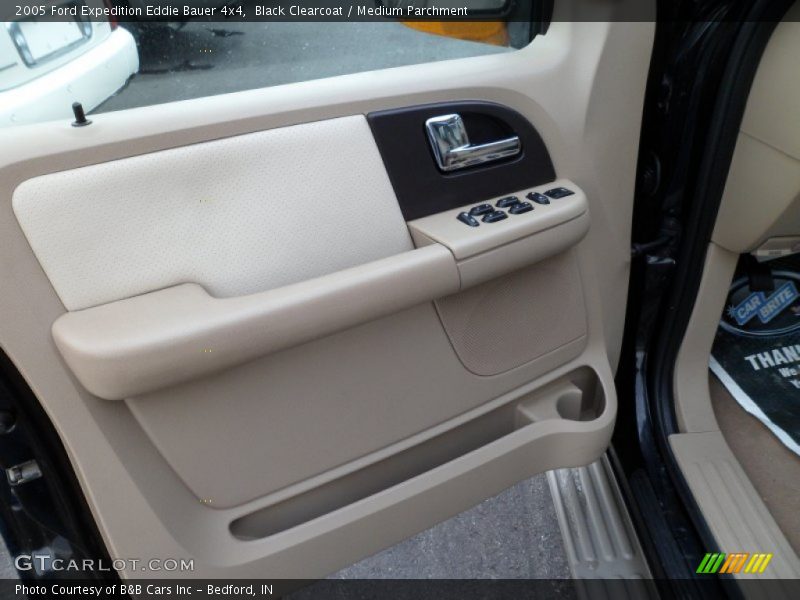 Black Clearcoat / Medium Parchment 2005 Ford Expedition Eddie Bauer 4x4