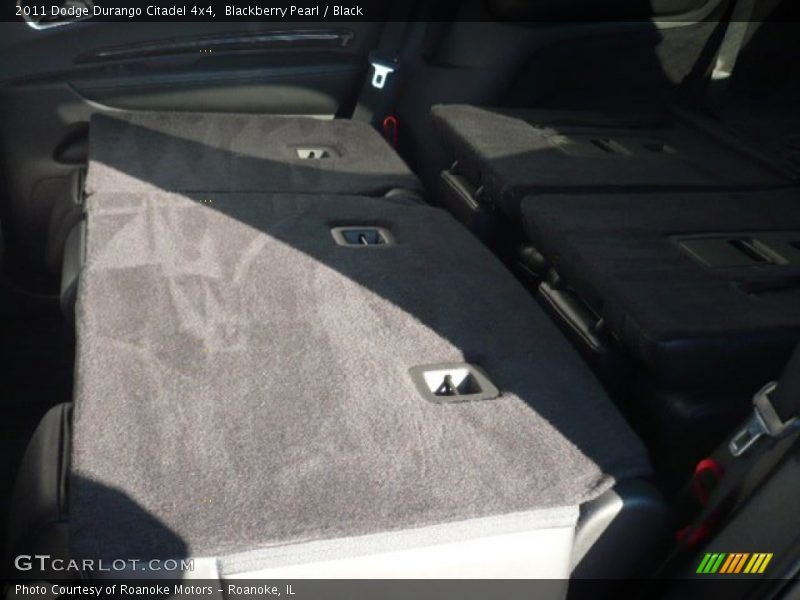 Blackberry Pearl / Black 2011 Dodge Durango Citadel 4x4