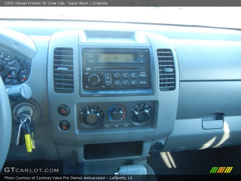 Super Black / Graphite 2005 Nissan Frontier SE Crew Cab