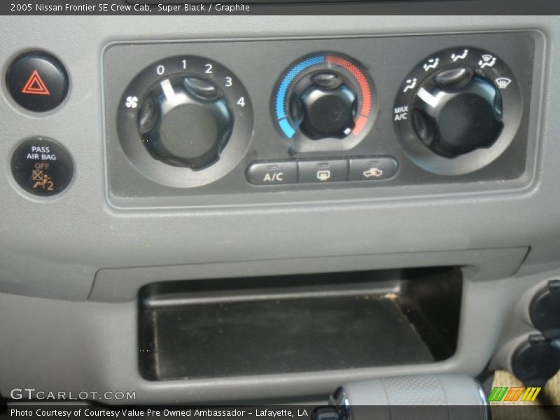 Super Black / Graphite 2005 Nissan Frontier SE Crew Cab