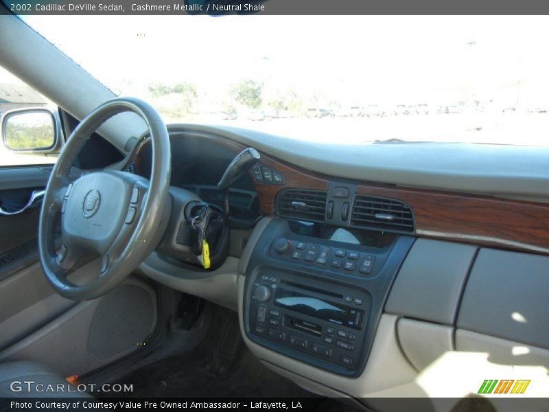 Cashmere Metallic / Neutral Shale 2002 Cadillac DeVille Sedan