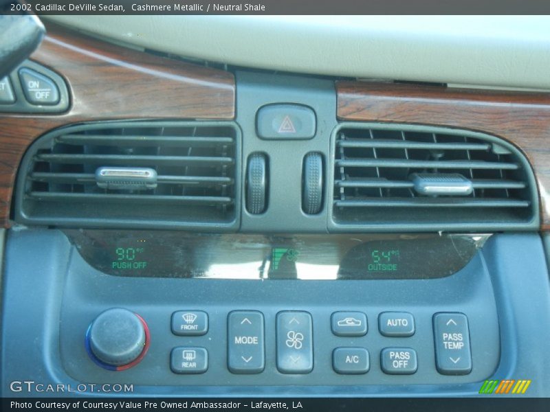 Cashmere Metallic / Neutral Shale 2002 Cadillac DeVille Sedan