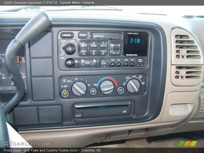 Audio System of 1999 Suburban C1500 LS