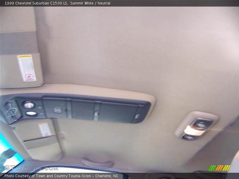 Summit White / Neutral 1999 Chevrolet Suburban C1500 LS