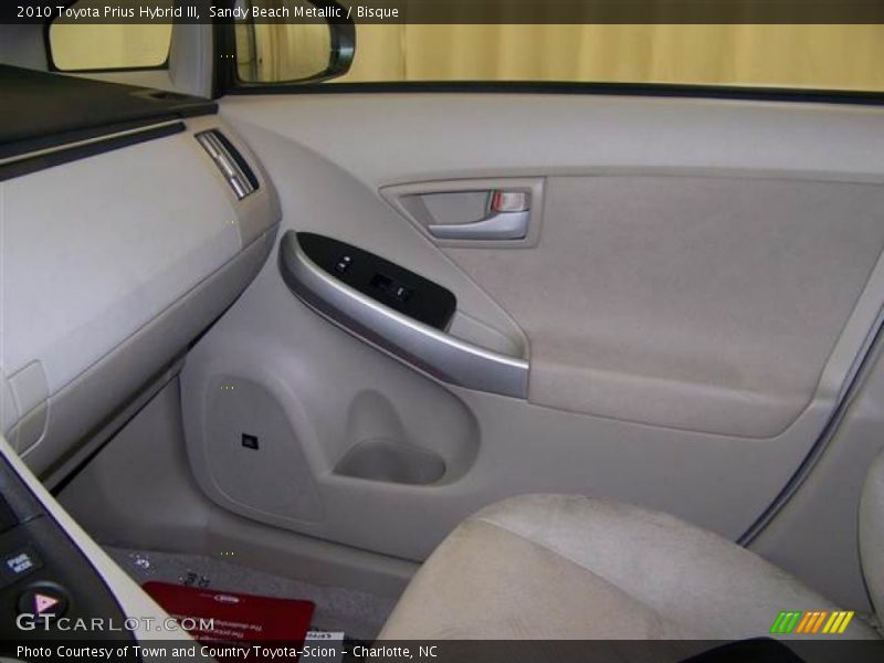 Sandy Beach Metallic / Bisque 2010 Toyota Prius Hybrid III
