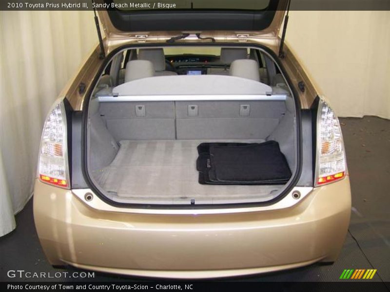 Sandy Beach Metallic / Bisque 2010 Toyota Prius Hybrid III