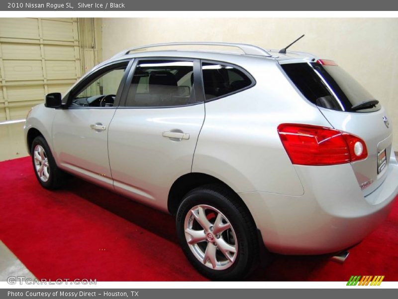 Silver Ice / Black 2010 Nissan Rogue SL