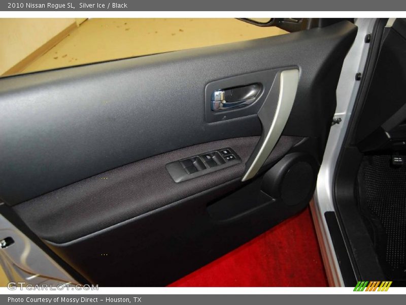 Silver Ice / Black 2010 Nissan Rogue SL