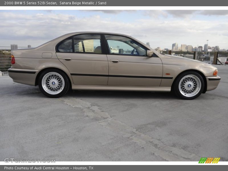  2000 5 Series 528i Sedan Sahara Beige Metallic