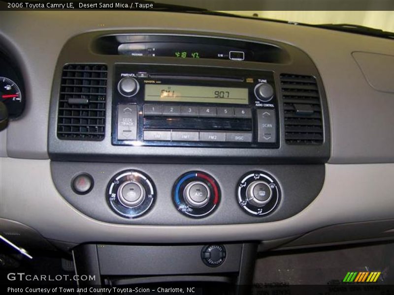 Desert Sand Mica / Taupe 2006 Toyota Camry LE