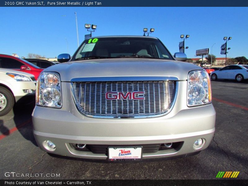 Pure Silver Metallic / Light Tan 2010 GMC Yukon SLT