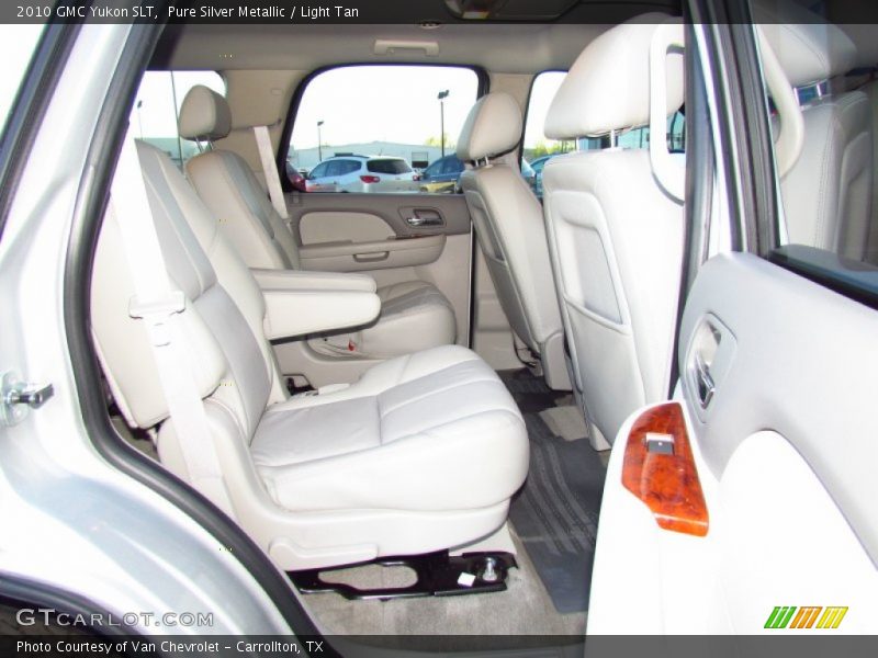 Pure Silver Metallic / Light Tan 2010 GMC Yukon SLT