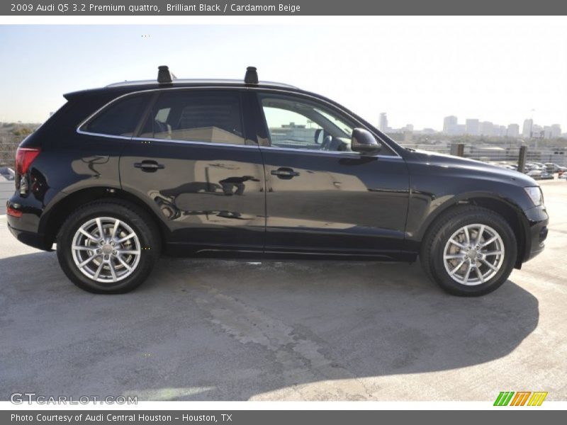 Brilliant Black / Cardamom Beige 2009 Audi Q5 3.2 Premium quattro