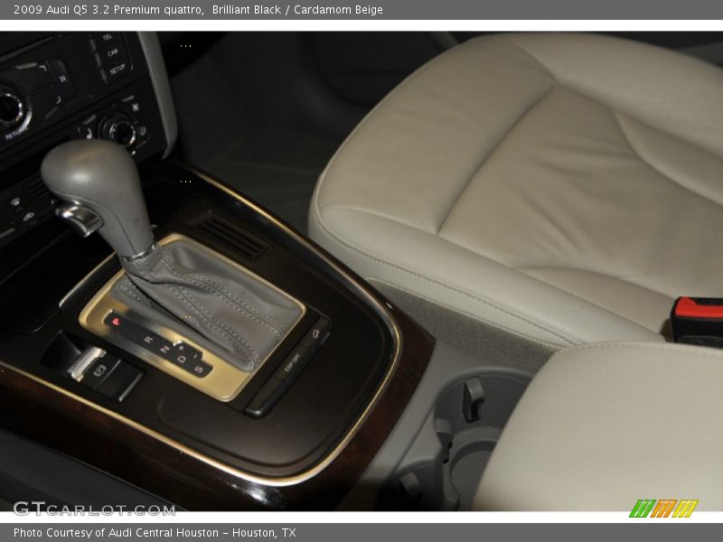 Brilliant Black / Cardamom Beige 2009 Audi Q5 3.2 Premium quattro