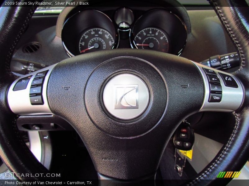 Silver Pearl / Black 2009 Saturn Sky Roadster
