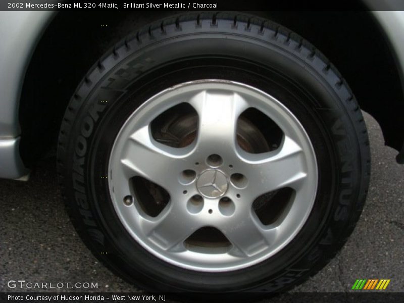 Brilliant Silver Metallic / Charcoal 2002 Mercedes-Benz ML 320 4Matic