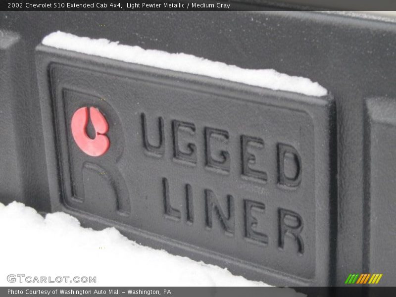 Light Pewter Metallic / Medium Gray 2002 Chevrolet S10 Extended Cab 4x4