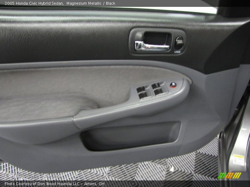 Magnesium Metallic / Black 2005 Honda Civic Hybrid Sedan