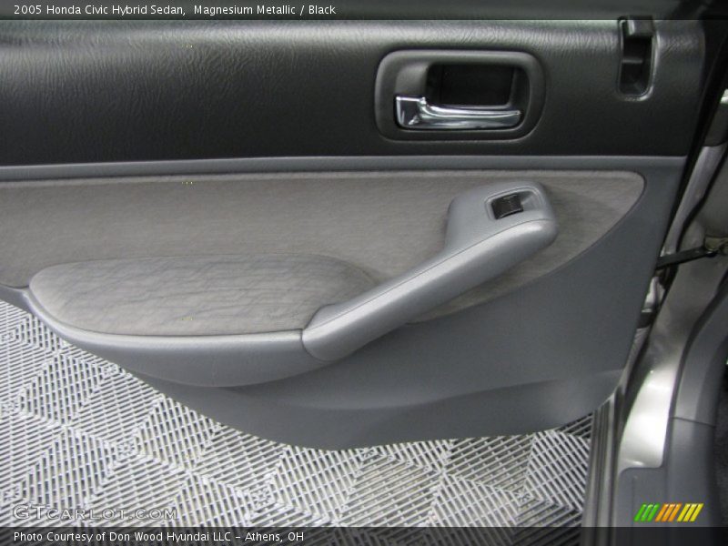 Magnesium Metallic / Black 2005 Honda Civic Hybrid Sedan