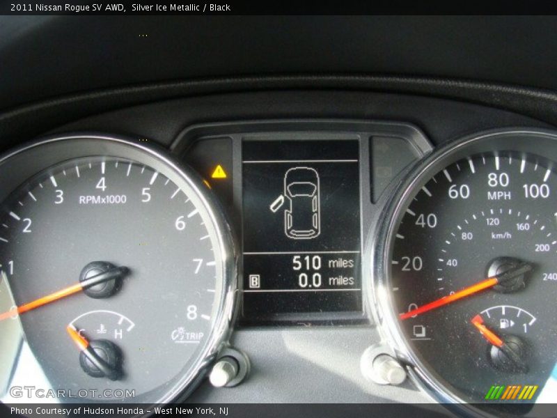 Silver Ice Metallic / Black 2011 Nissan Rogue SV AWD