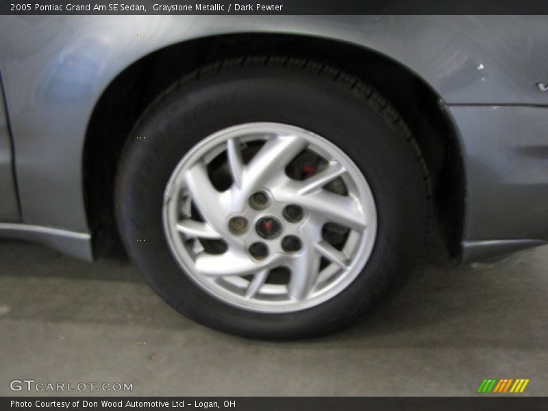 Graystone Metallic / Dark Pewter 2005 Pontiac Grand Am SE Sedan
