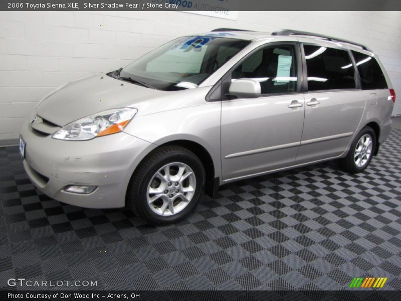 Silver Shadow Pearl / Stone Gray 2006 Toyota Sienna XLE