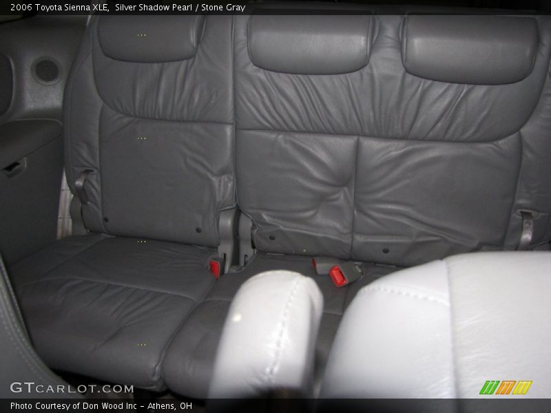 Silver Shadow Pearl / Stone Gray 2006 Toyota Sienna XLE