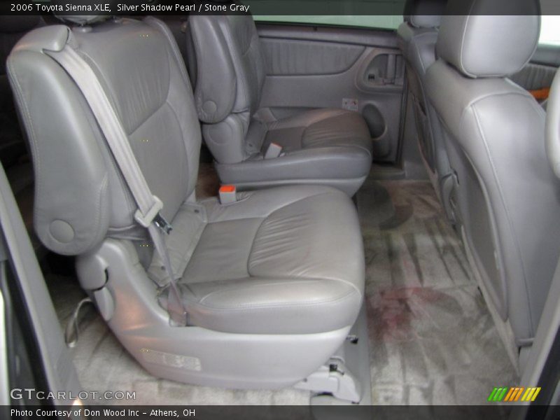 Silver Shadow Pearl / Stone Gray 2006 Toyota Sienna XLE