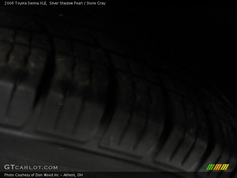 Silver Shadow Pearl / Stone Gray 2006 Toyota Sienna XLE