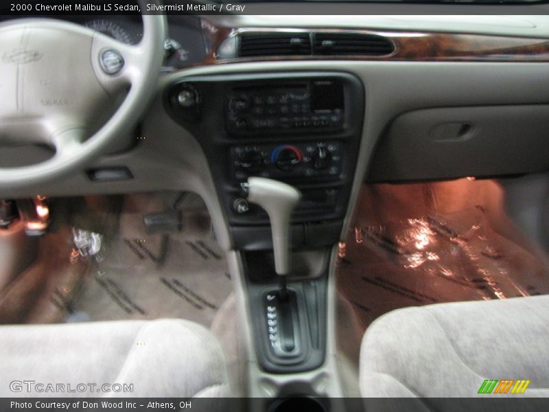 Silvermist Metallic / Gray 2000 Chevrolet Malibu LS Sedan