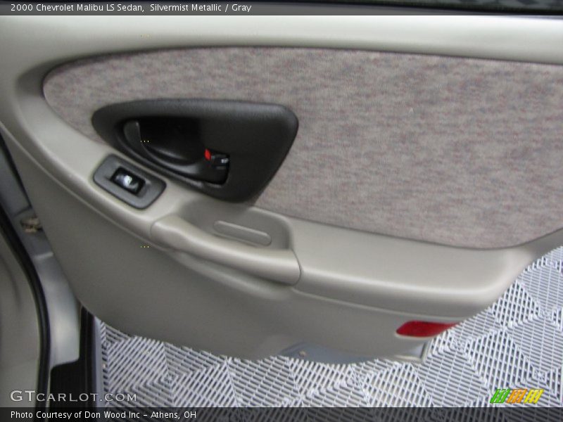 Silvermist Metallic / Gray 2000 Chevrolet Malibu LS Sedan