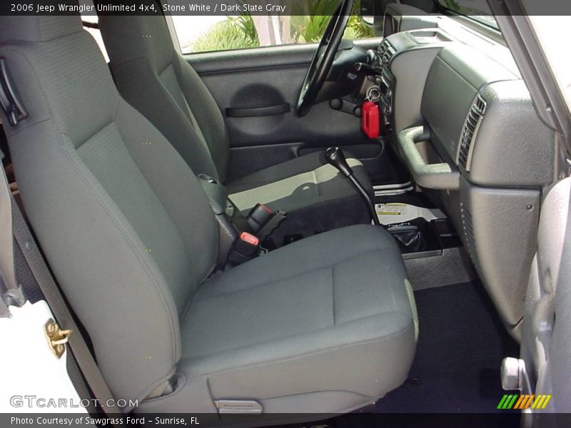 Stone White / Dark Slate Gray 2006 Jeep Wrangler Unlimited 4x4