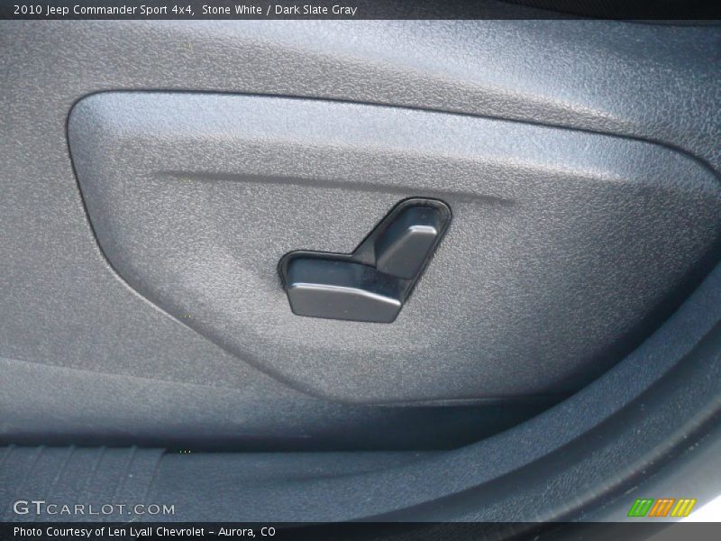 Stone White / Dark Slate Gray 2010 Jeep Commander Sport 4x4