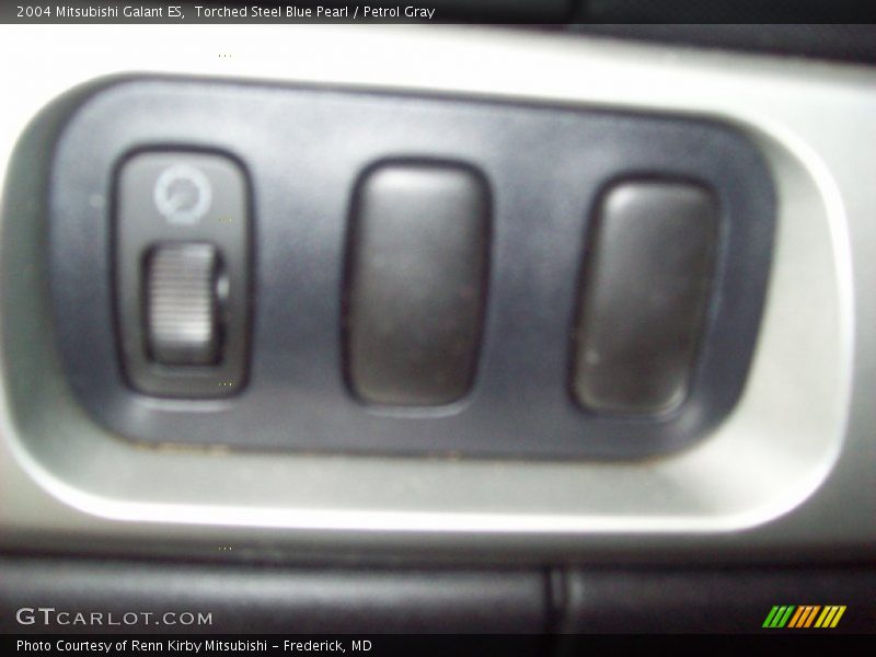 Torched Steel Blue Pearl / Petrol Gray 2004 Mitsubishi Galant ES