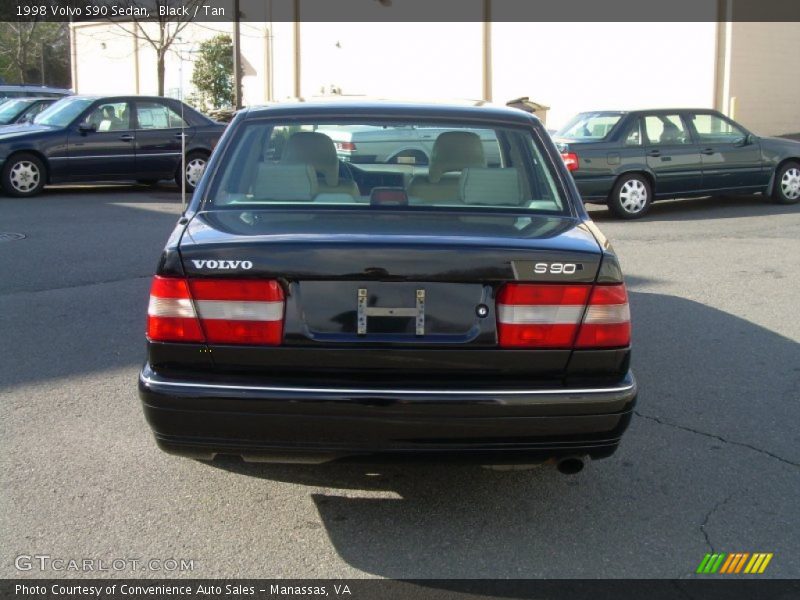 Black / Tan 1998 Volvo S90 Sedan