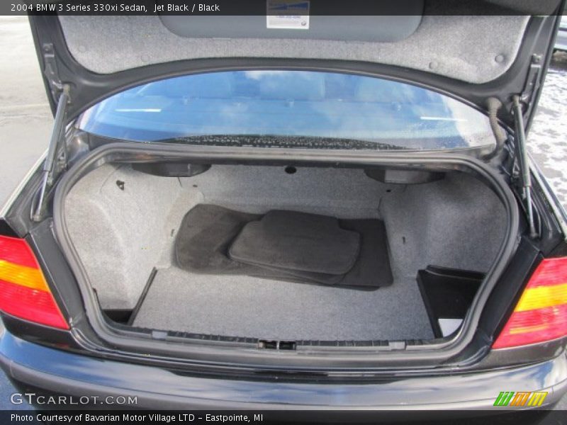 Jet Black / Black 2004 BMW 3 Series 330xi Sedan
