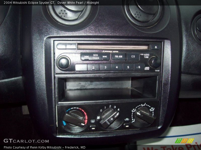 Dover White Pearl / Midnight 2004 Mitsubishi Eclipse Spyder GT