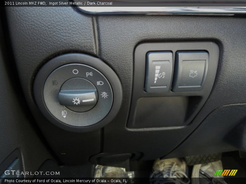 Ingot Silver Metallic / Dark Charcoal 2011 Lincoln MKZ FWD