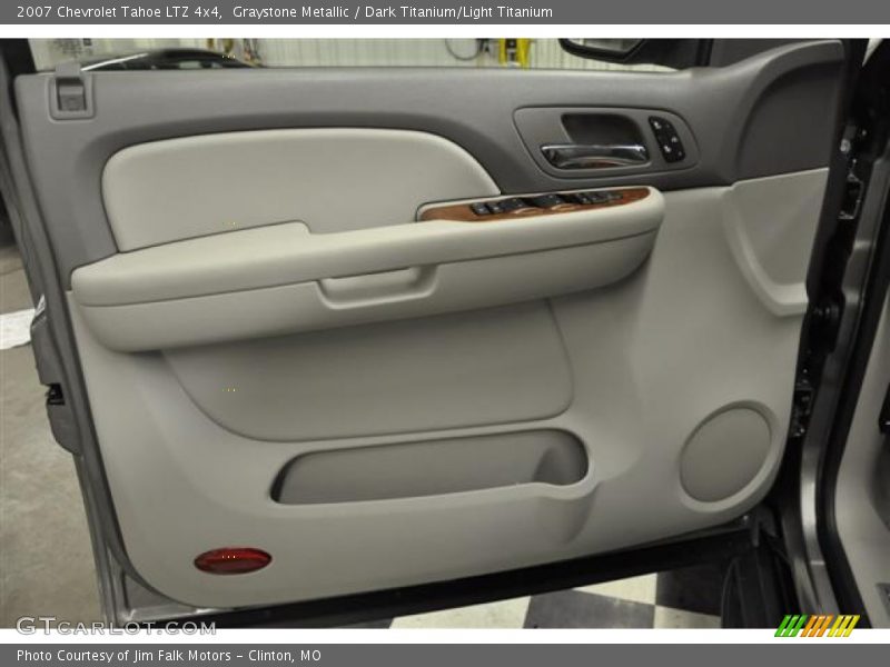 Graystone Metallic / Dark Titanium/Light Titanium 2007 Chevrolet Tahoe LTZ 4x4