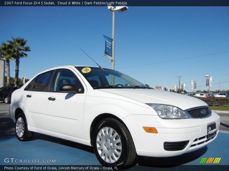 Cloud 9 White / Dark Pebble/Light Pebble 2007 Ford Focus ZX4 S Sedan