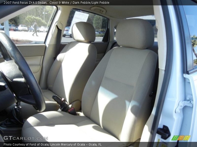 Cloud 9 White / Dark Pebble/Light Pebble 2007 Ford Focus ZX4 S Sedan